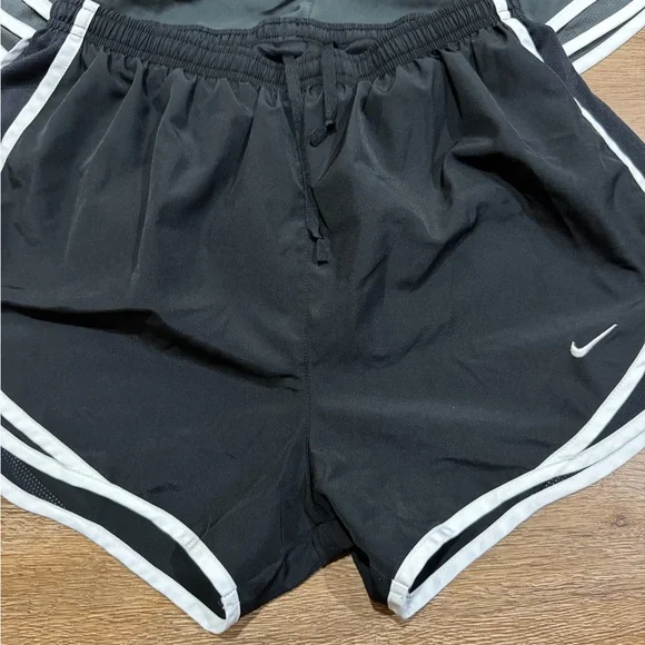 Nike Black and Dark Gray Running Shorts Bundle - Picture 3 of 6